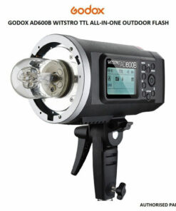 Flash Head Maximum Power 600 Ws Power Control 9 Stops Guide Number 285' / 87 m at ISO100 Flash Duration 1/10,000 to 1/220 Sec Recycle Time 0.01 to 2.5 Sec () Color Temperature 5600K ± 200K Accessory Fitting Type Bowens S Type Modeling Light Type LED Wattage 10 W Sync Sync Type Radio Wireless Frequency Bands 2.4 GHz Wireless Channels / Groups 32 / 5 Wireless Range 262.5' / 80 m (Radio) Interface Micro-USB Delay Range 0.01 to 30 Sec Battery Battery Chemistry Lithium-Ion Maximum Output Voltage 11.1 VDC Capacity (mAh) 8700 mAh Flashes Per Charge 500 Flashes General Display LCD Fan Cooled Yes Dimensions H: 8.6 x W: 4.9 x L: 9.6" / H: 22.0 x W: 12.5 x L: 24.5 cm, Including Battery Weight 5.86 lb / 2.66 kg, Including Battery